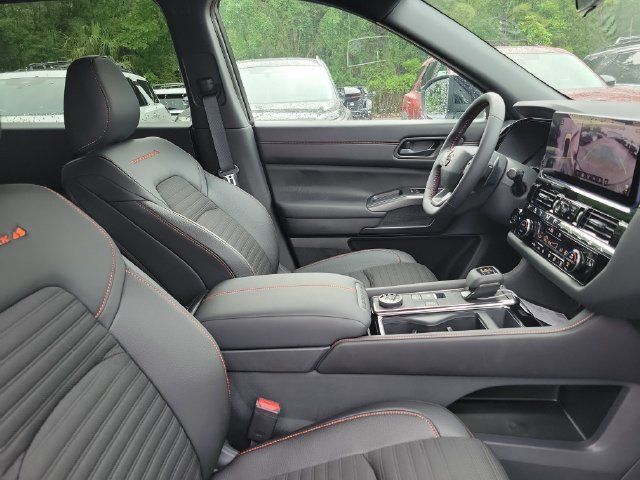 New 2026 Nissan Pathfinder Rock Creek AWD/4WD image 40