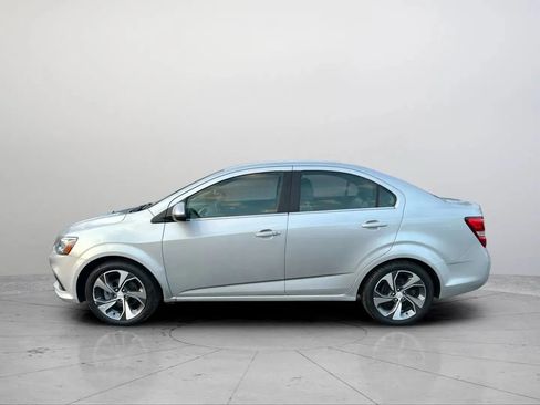 Used 2017 Chevrolet Sonic Premier image 2