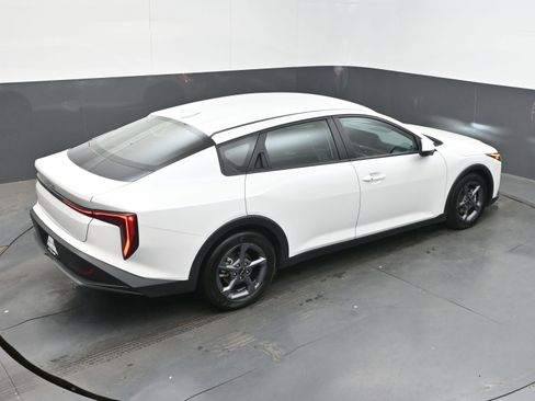 Used 2025 Kia K4 FWD image 37
