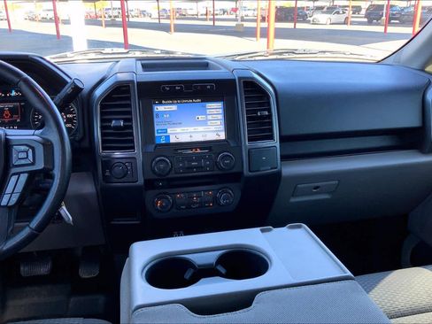 Used 2018 Ford F150 XLT w/ Equipment Group 302A Luxury image 7