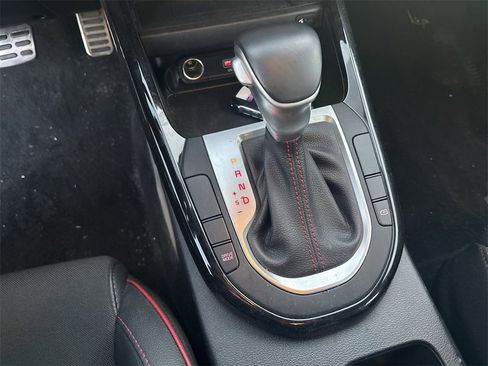 Used 2024 Kia Forte GT image 29