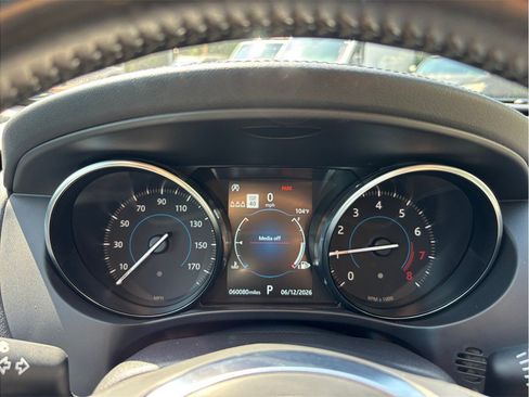 Used 2020 Jaguar F-PACE Prestige AWD/4WD image 25