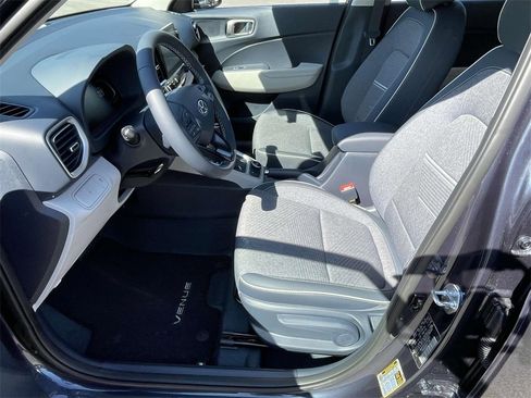 New 2026 Hyundai Venue SEL image 13