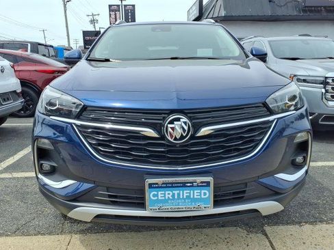 Used 2023 Buick Encore GX Essence w/ Advanced Technology Package AWD/4WD image 2