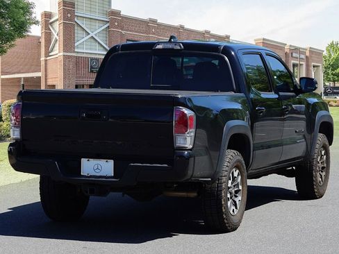 Used 2021 Toyota Tacoma TRD Off-Road w/ TRD Premium Off Road Package AWD/4WD image 6