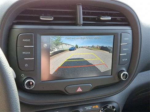 New 2025 Kia Soul LX w/ LX Technology Package image 12