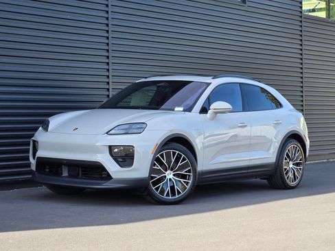 New 2026 Porsche Macan 4 Electric AWD/4WD image 1