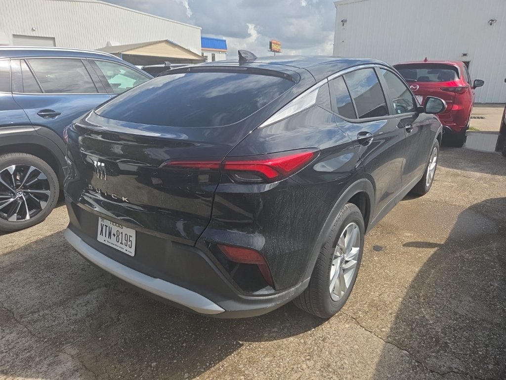 Used 2026 Buick Envista Preferred FWD image 9