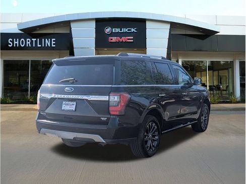 Used 2021 Ford Expedition Limited AWD/4WD image 3