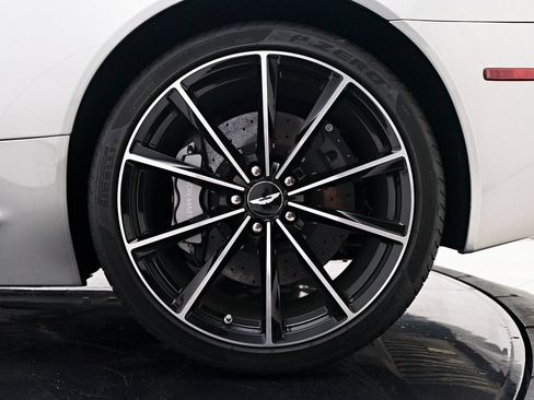 Used 2016 Aston Martin DB9 GT RWD image 43
