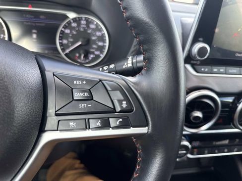 Used 2022 Nissan Sentra SR w/ Electronics Package image 28