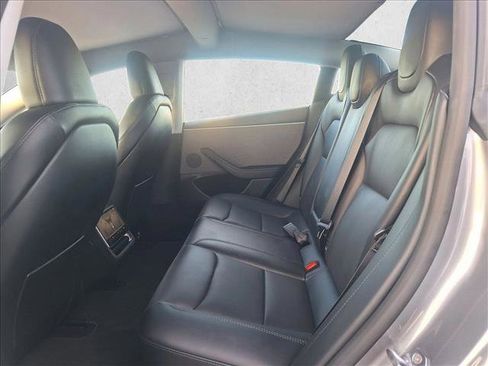 Used 2025 Tesla Model 3 Long Range image 14