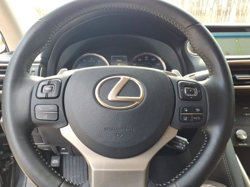 Used 2018 Lexus IS 300 AWD w/ Comfort Package image 21