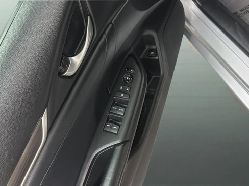 Used 2021 Honda Civic EX-L image 16