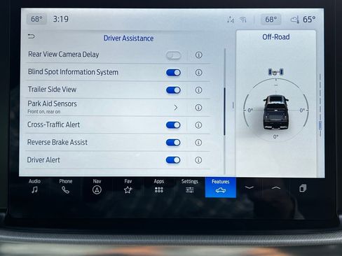 New 2025 Ford F150 Lariat w/ Equipment Group 502A High image 35