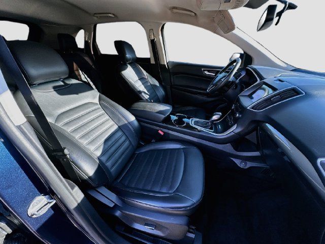 Used 2017 Ford Edge SEL w/ Equipment Group 201A AWD/4WD image 30
