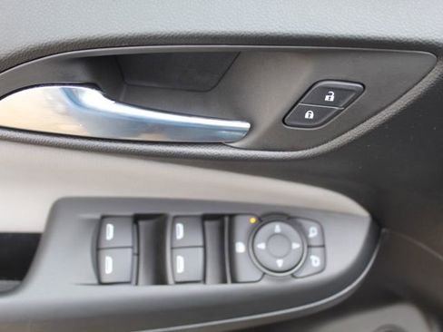 Used 2024 Buick Envista Avenir image 14