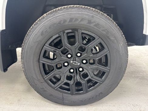 New 2026 Chevrolet Colorado W/T w/ WT Custom Package image 38