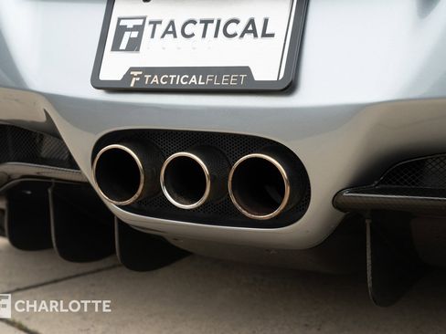Used 2011 Ferrari 458 Italia Coupe RWD image 16