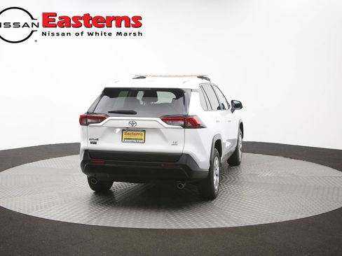 Used 2023 Toyota RAV4 LE AWD/4WD image 38