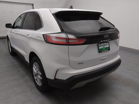 Used 2023 Ford Edge SEL image 5