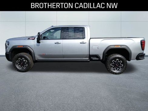 Used 2026 GMC Sierra 2500 AT4X AWD/4WD image 2