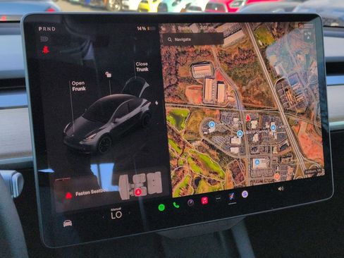 Used 2022 Tesla Model Y Performance image 30