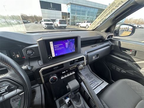 Used 2025 Toyota Tacoma SR image 12