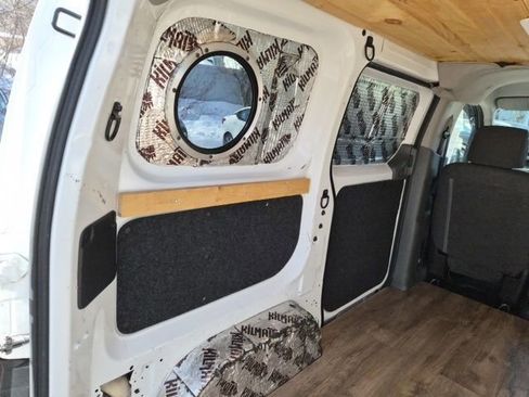 Used 2021 Nissan NV200 S w/ Back Door Glass Package image 10