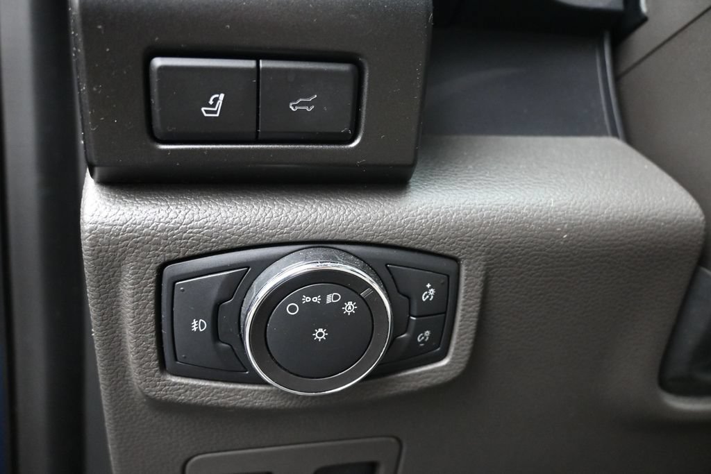 Used 2018 Ford Expedition Max Limited w/ Equipment Group 301A AWD/4WD image 12