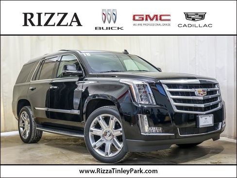 Used 2018 Cadillac Escalade Premium Luxury image 1