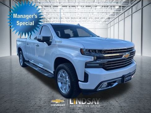 Used 2020 Chevrolet Silverado 1500 High Country w/ Technology Package image 1