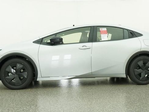 New 2026 Toyota Prius Plug-In Hybrid image 19