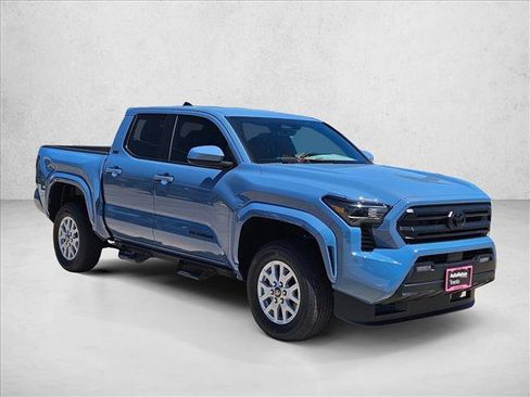 Used 2026 Toyota Tacoma SR5 RWD image 7