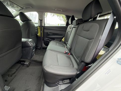 New 2026 Hyundai Tucson Blue SE image 25