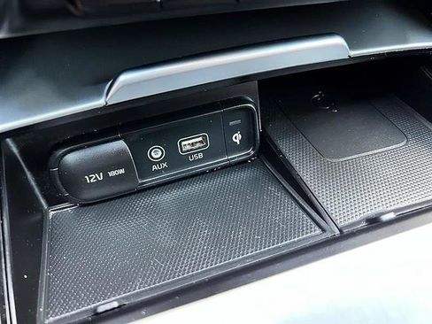 Used 2021 Kia Stinger GT2 RWD image 40