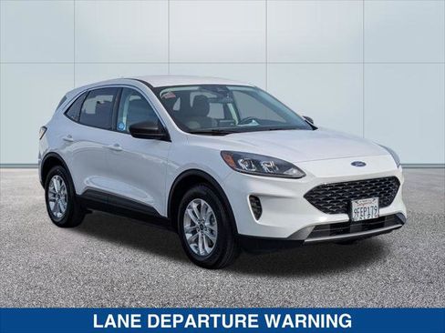 Used 2022 Ford Escape SE image 7