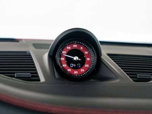 Used 2024 Porsche 911 Carrera GTS image 47