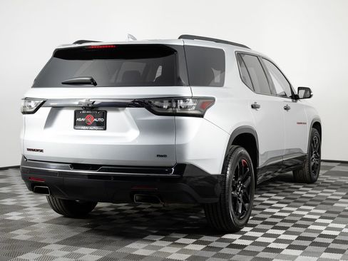 Used 2020 Chevrolet Traverse Premier w/ Redline Edition AWD/4WD image 7