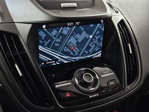 Used 2017 Ford Escape Titanium FWD image 13