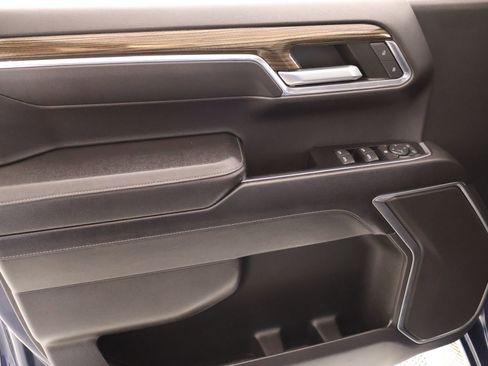 Used 2023 Chevrolet Silverado 1500 LT image 15