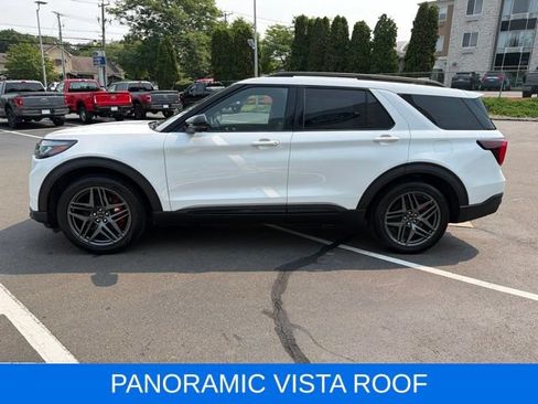 Used 2025 Ford Explorer ST w/ Sun And Sound Package AWD/4WD image 4