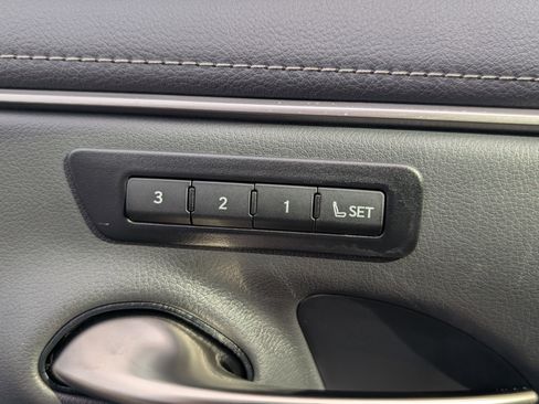 Certified 2025 Lexus ES 350 w/ Premium Package image 20