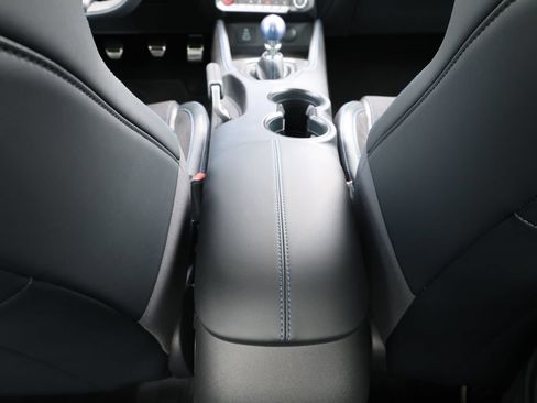 Used 2025 Ford Mustang Dark Horse RWD image 23