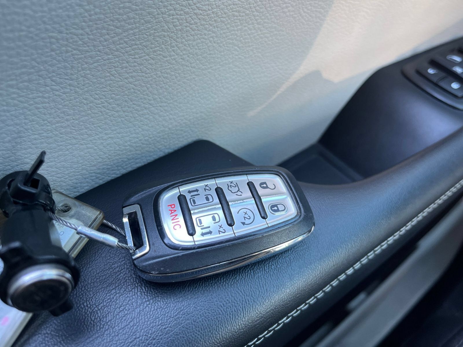 Used 2024 Chrysler Voyager LX FWD image 20