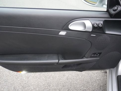 Used 2008 Porsche Cayman S image 21