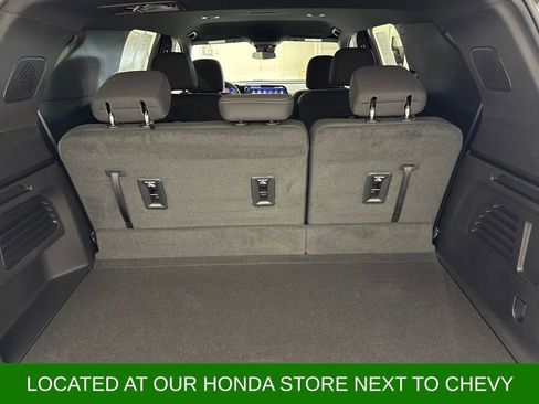 Certified 2024 Chevrolet Traverse LT image 37