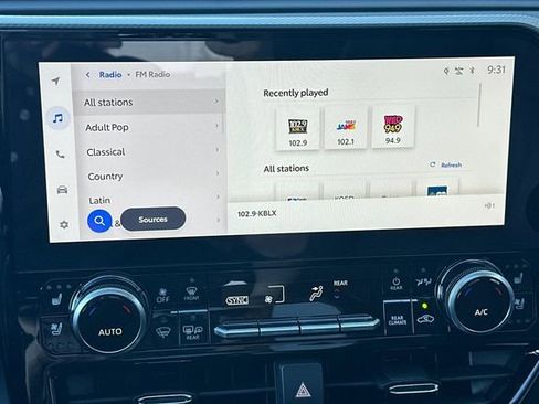 Certified 2026 Toyota Highlander Platinum image 25
