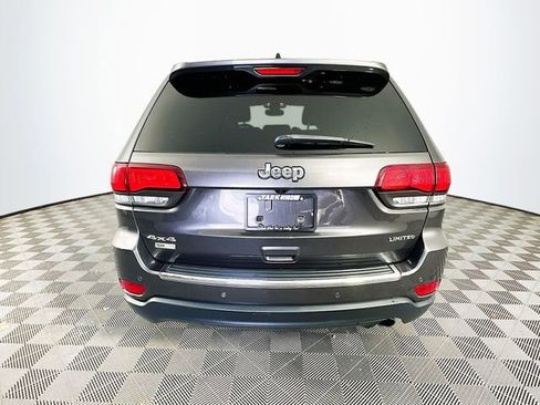 Used 2019 Jeep Grand Cherokee Limited AWD/4WD image 9