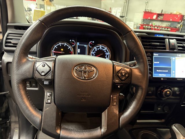Used 2023 Toyota 4Runner TRD Off-Road Premium w/ Off Road Premium Plus Package AWD/4WD image 19